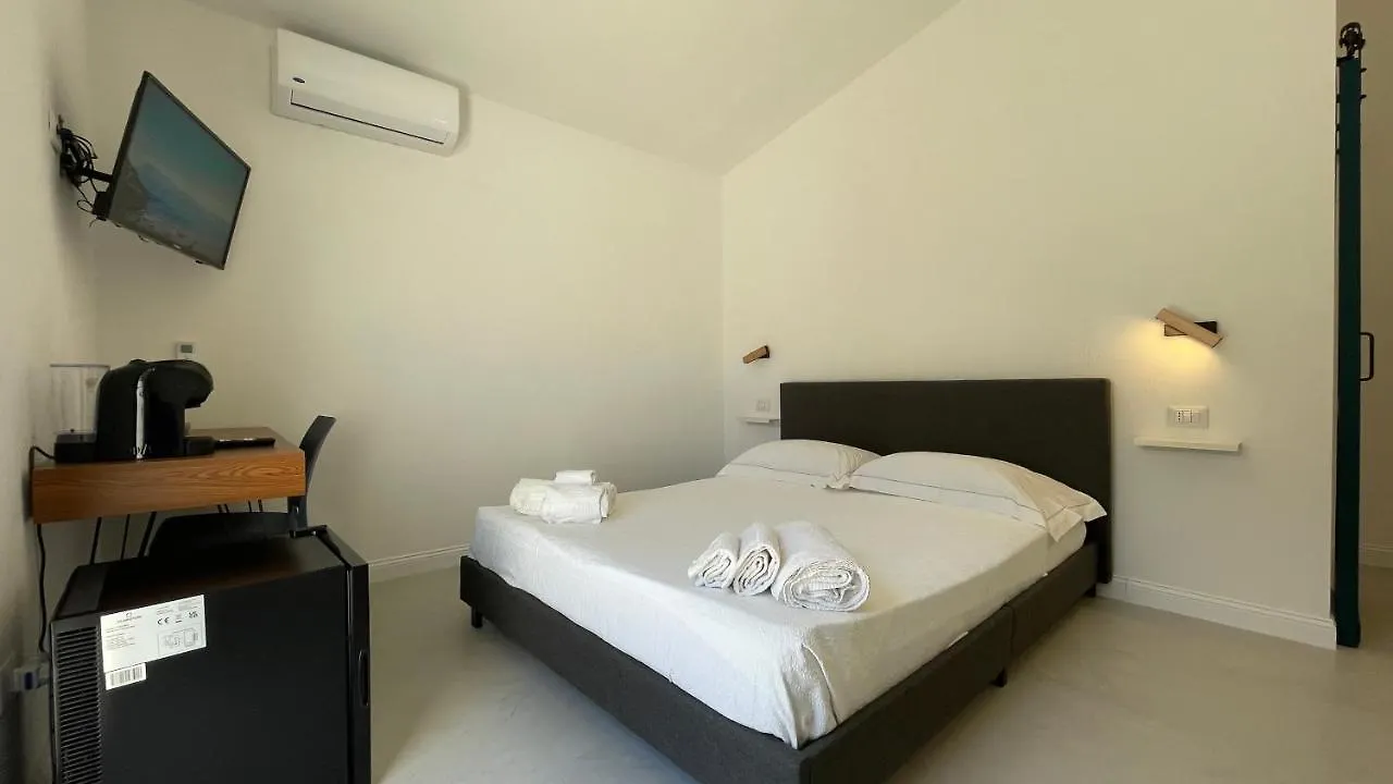La Casa Dei Nonni Hotel San Teodoro