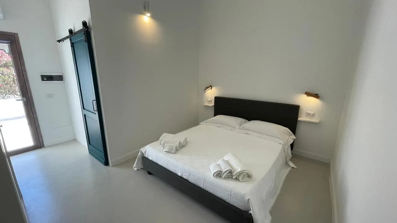 Guest house La Casa Dei Nonni Hotel San Teodoro  Italy