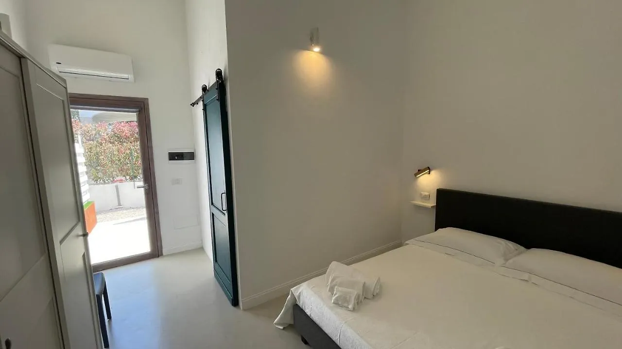 La Casa Dei Nonni Hotel San Teodoro  0*, San Teodoro (Sardinia)